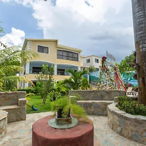 Mercedes Apartamento